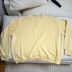 Parke butter yellow Mockneck